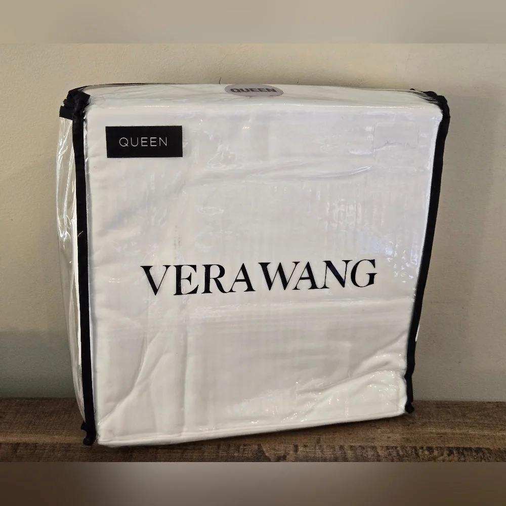 Vera Wang Queen Sheet Set Twill Lines White/ White 100% Cotton Satin Weave